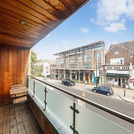 Pleasing 2Bed Flat 10Min To Wimbledon Tennis Court Londres Exterior foto