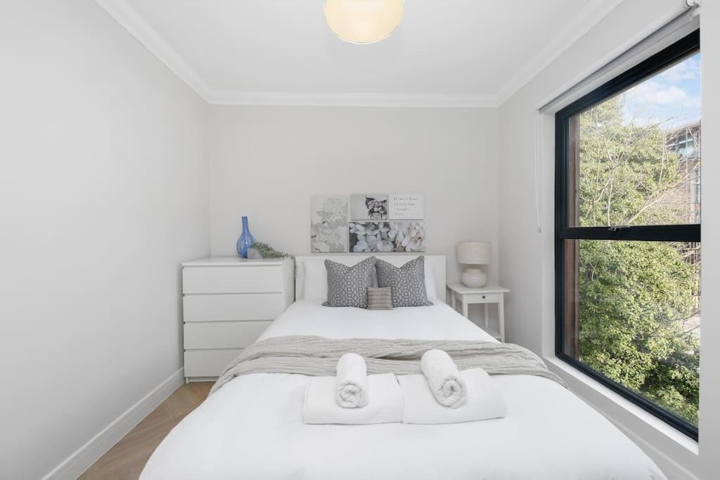 Pleasing 2Bed Flat 10Min To Wimbledon Tennis Court Londres Exterior foto